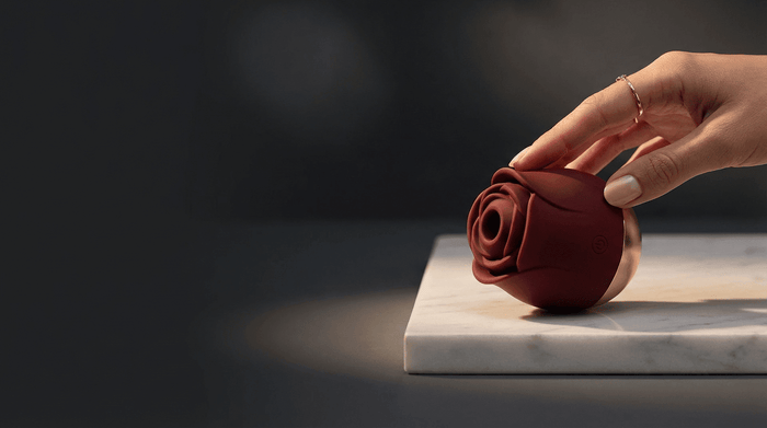 Connection Beyond the App: Why Sensory Texture Beats Remote Control for LDR Couples - VOTIA